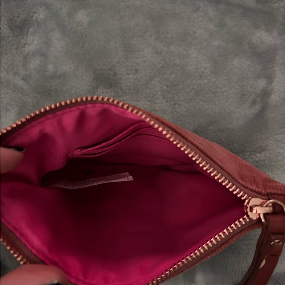 Llama Embroidered Red Wristlet - Picture 4 of 4